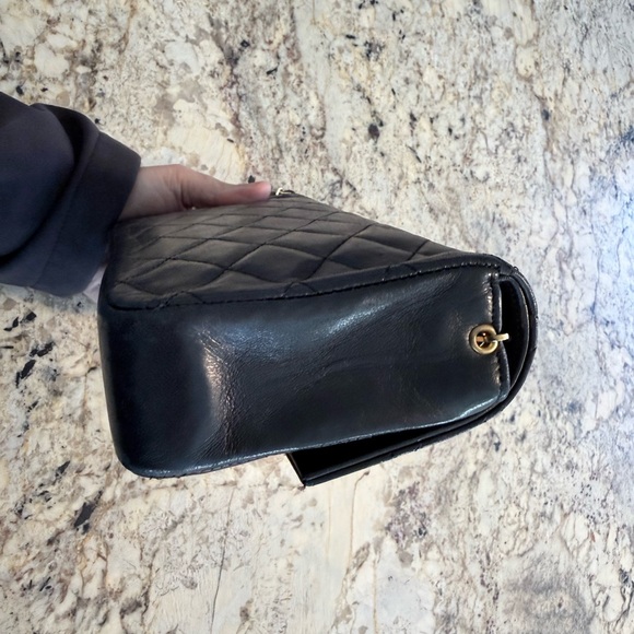 CHANEL Black Quilted Crossbody Bag with Gold Accents - Picture 5 of 8